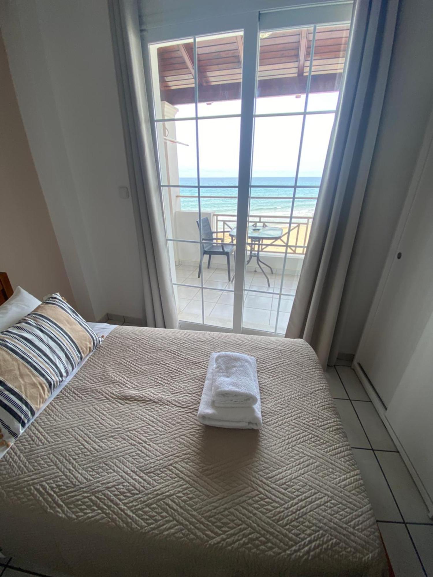 Nereides Apartments 아기오스고르디오스 외부 사진